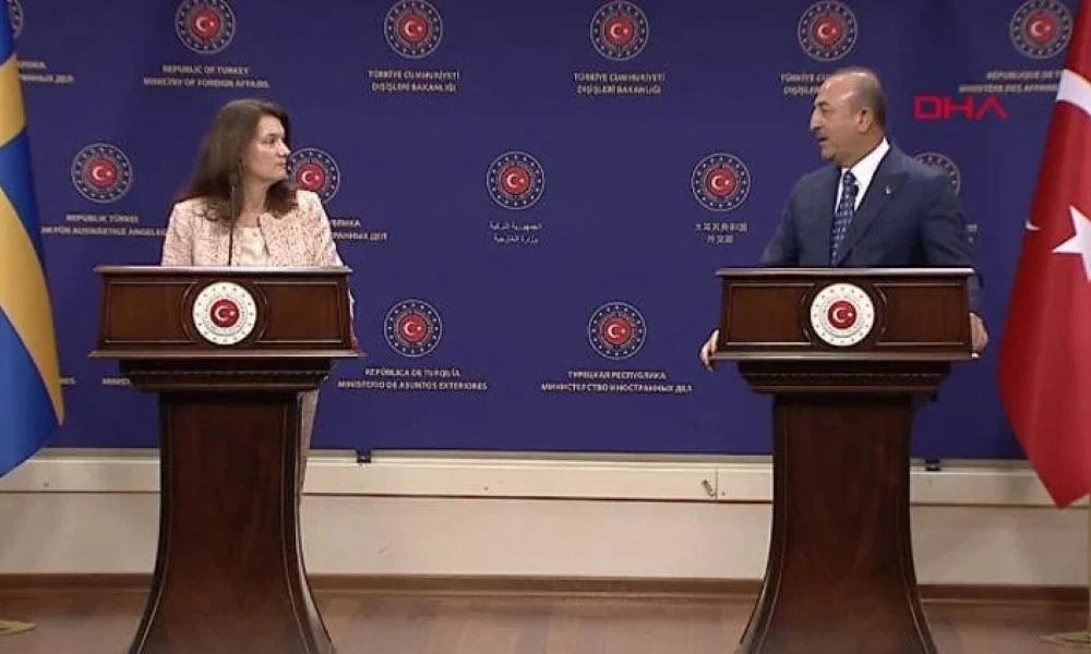 Καυγάς Τσαβούσογλου με ΥΠΕΞ Σουηδίας: Η Ελλάδα σκοτώνει μετανάστες